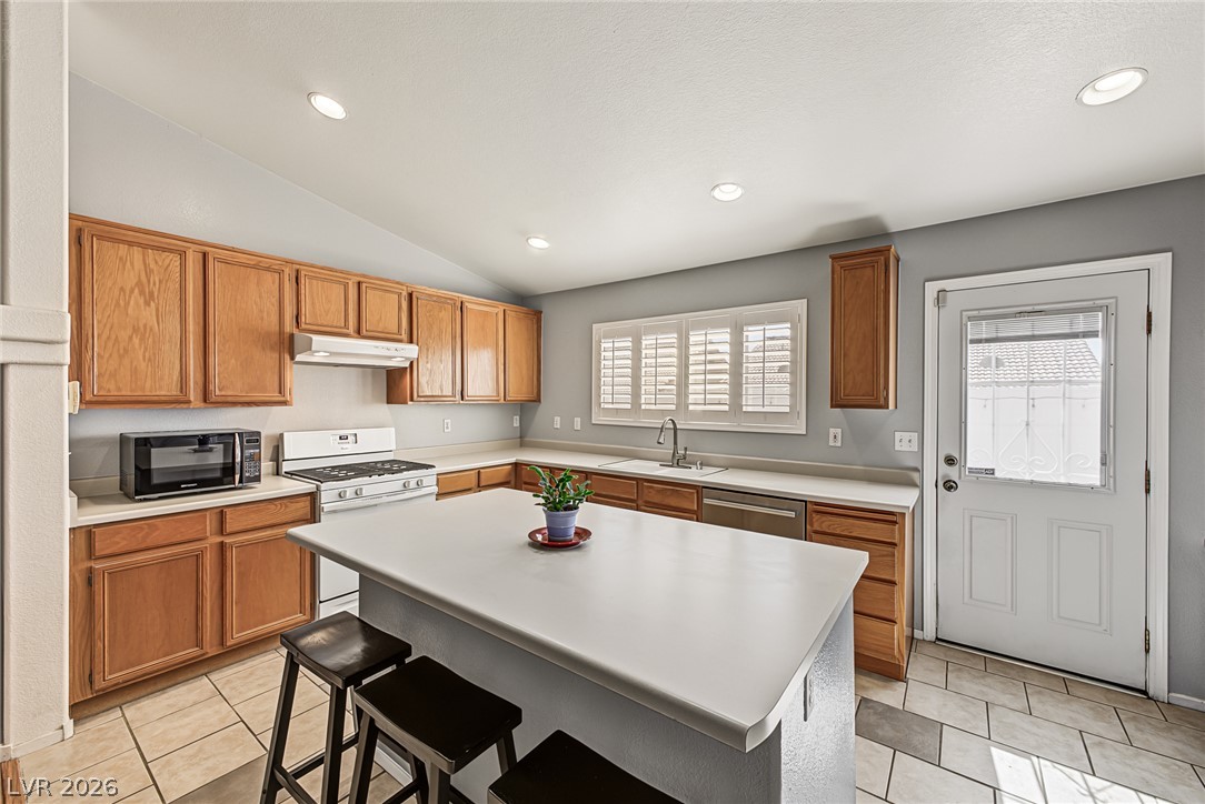629 Lava Beds Way North Las Vegas NV 89084
