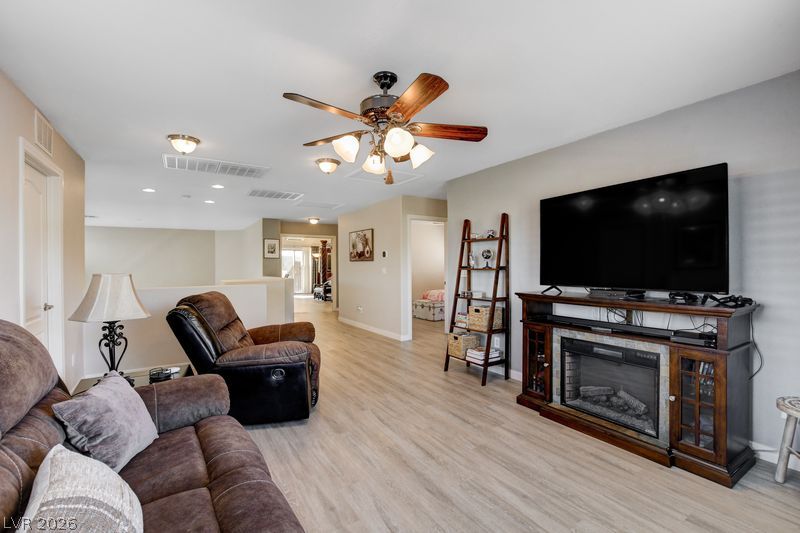 10417 Walworth Avenue Las Vegas NV 89166