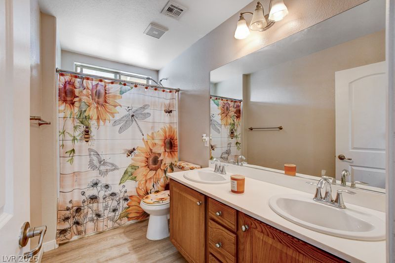 10417 Walworth Avenue Las Vegas NV 89166