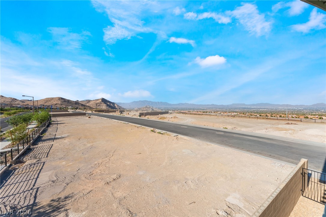 1821 Sparrow Nest Street Las Vegas NV 89138