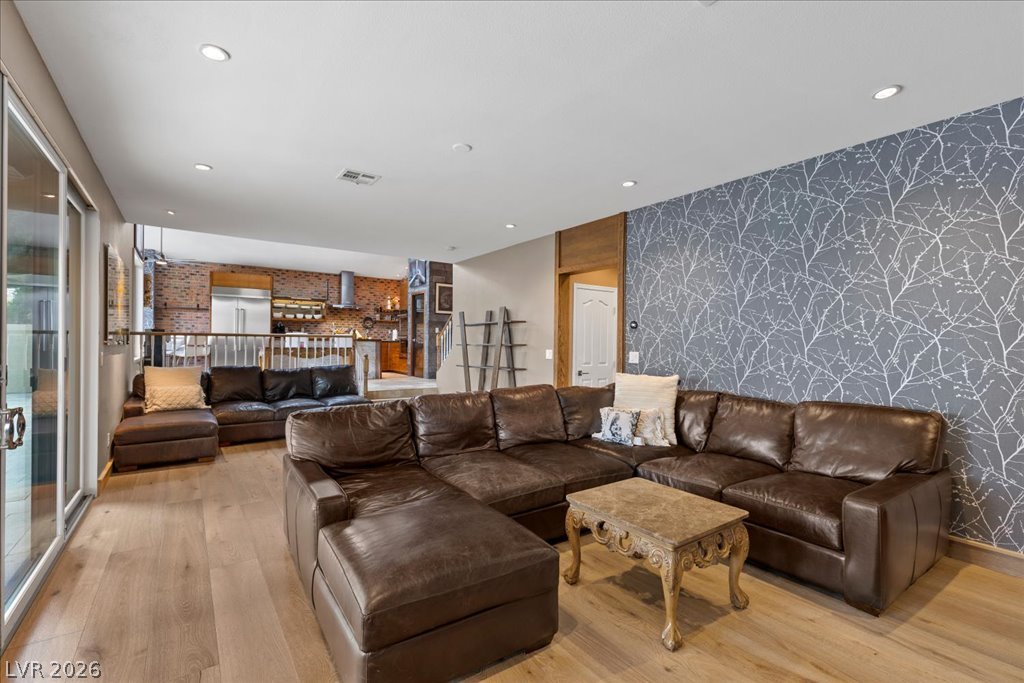 1208 Benicia Hills Street Las Vegas NV 89144
