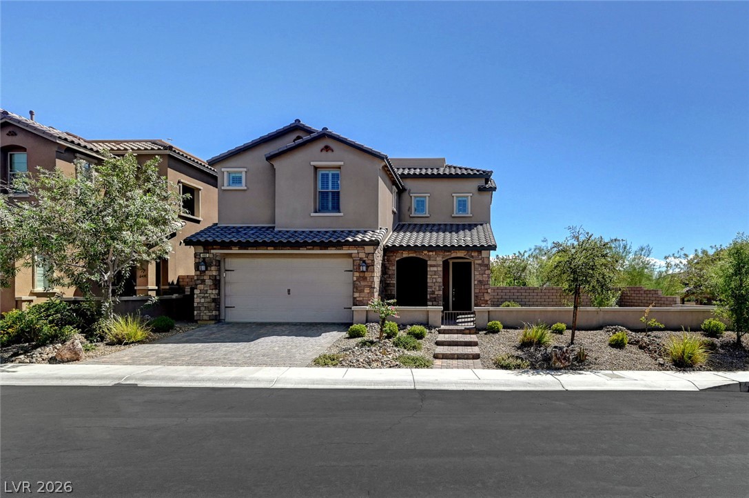 460 Trevinca Street Las Vegas NV 89138