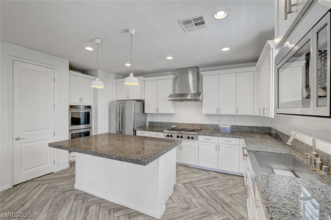 460 Trevinca Street Las Vegas NV 89138