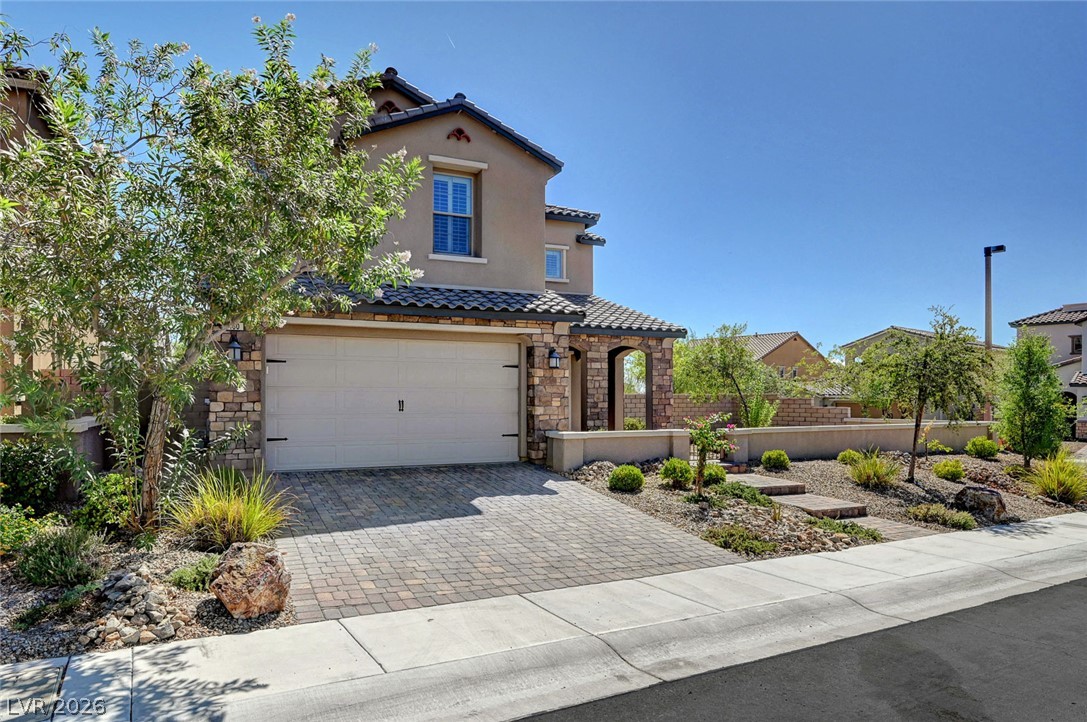 460 Trevinca Street Las Vegas NV 89138