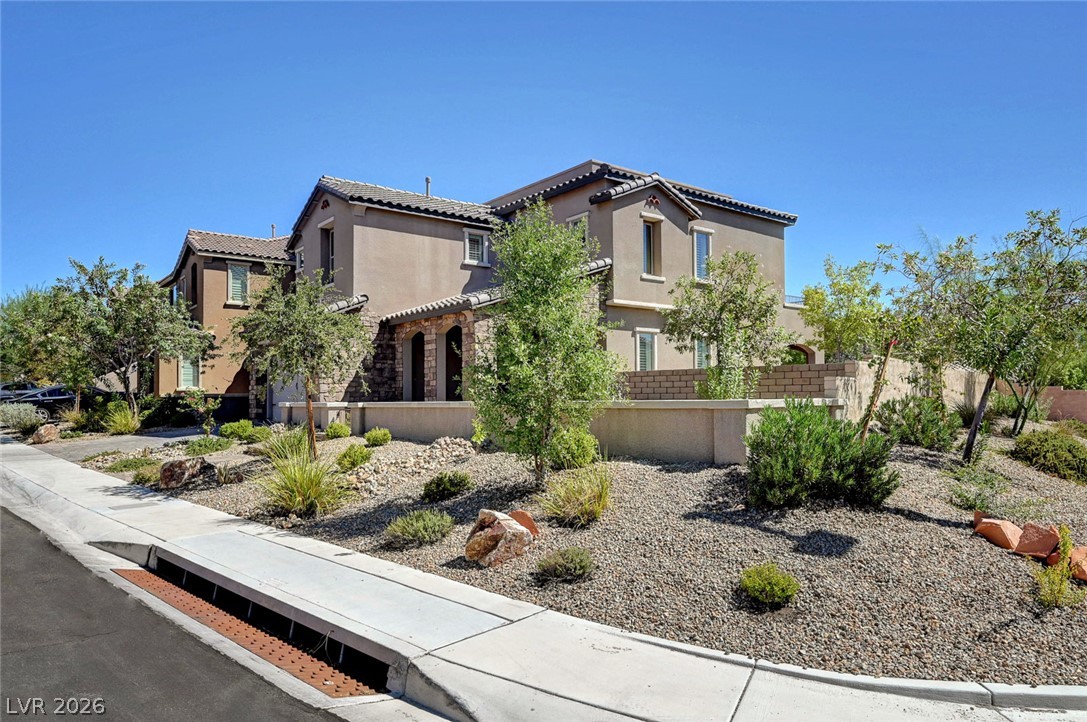 460 Trevinca Street Las Vegas NV 89138