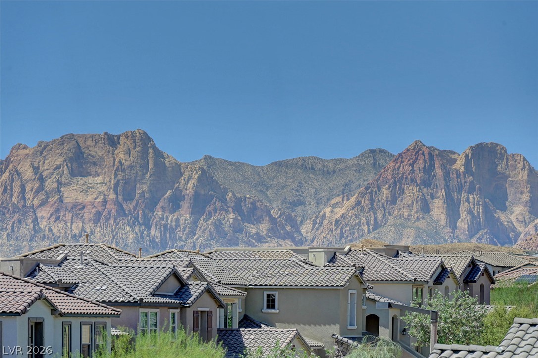 460 Trevinca Street Las Vegas NV 89138