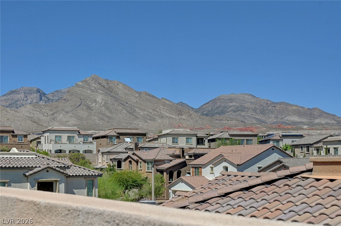 460 Trevinca Street Las Vegas NV 89138