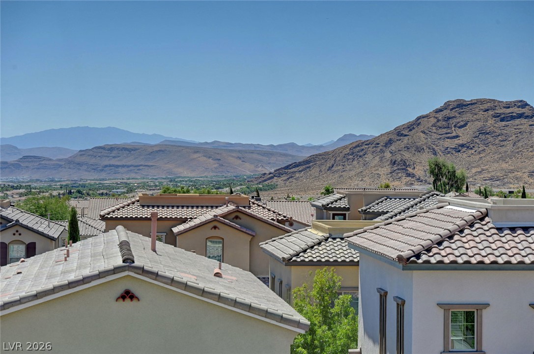 460 Trevinca Street Las Vegas NV 89138