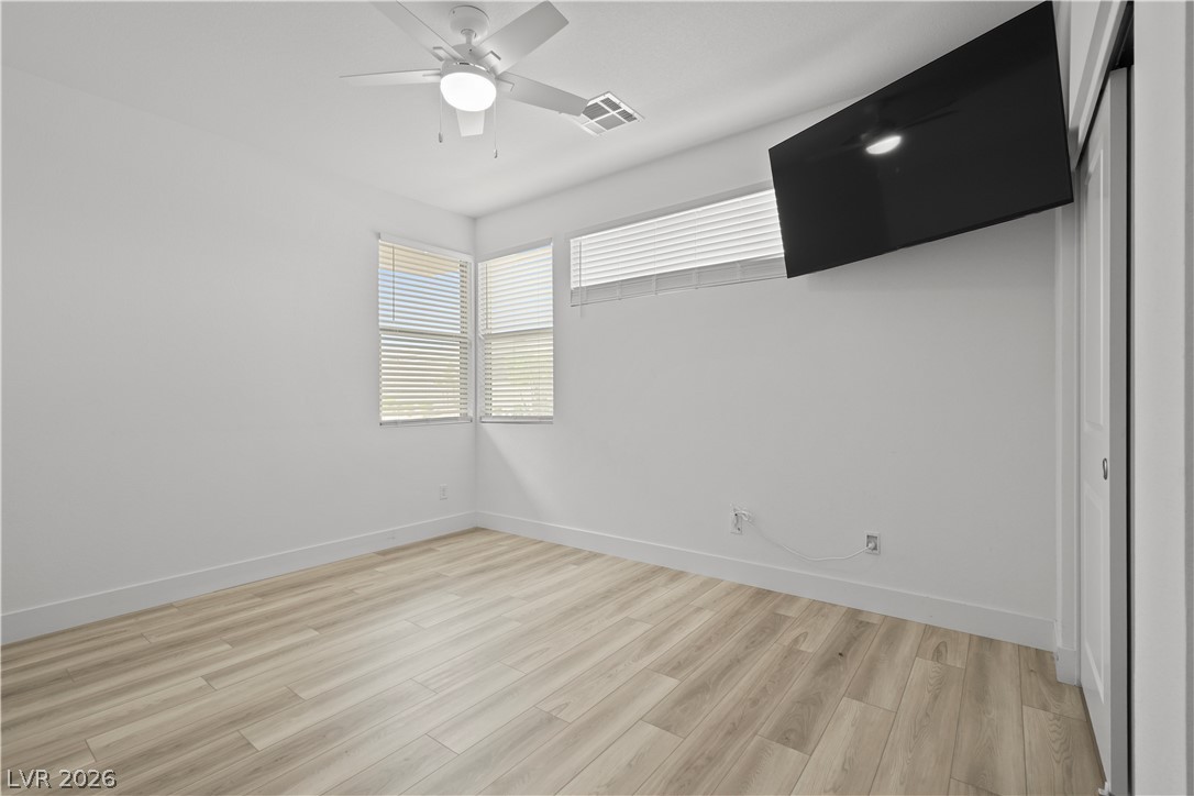 9958 Egan Valley Street Las Vegas NV 89166
