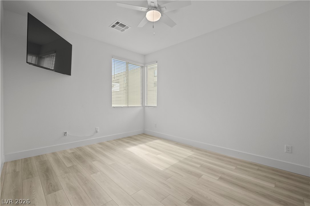 9958 Egan Valley Street Las Vegas NV 89166