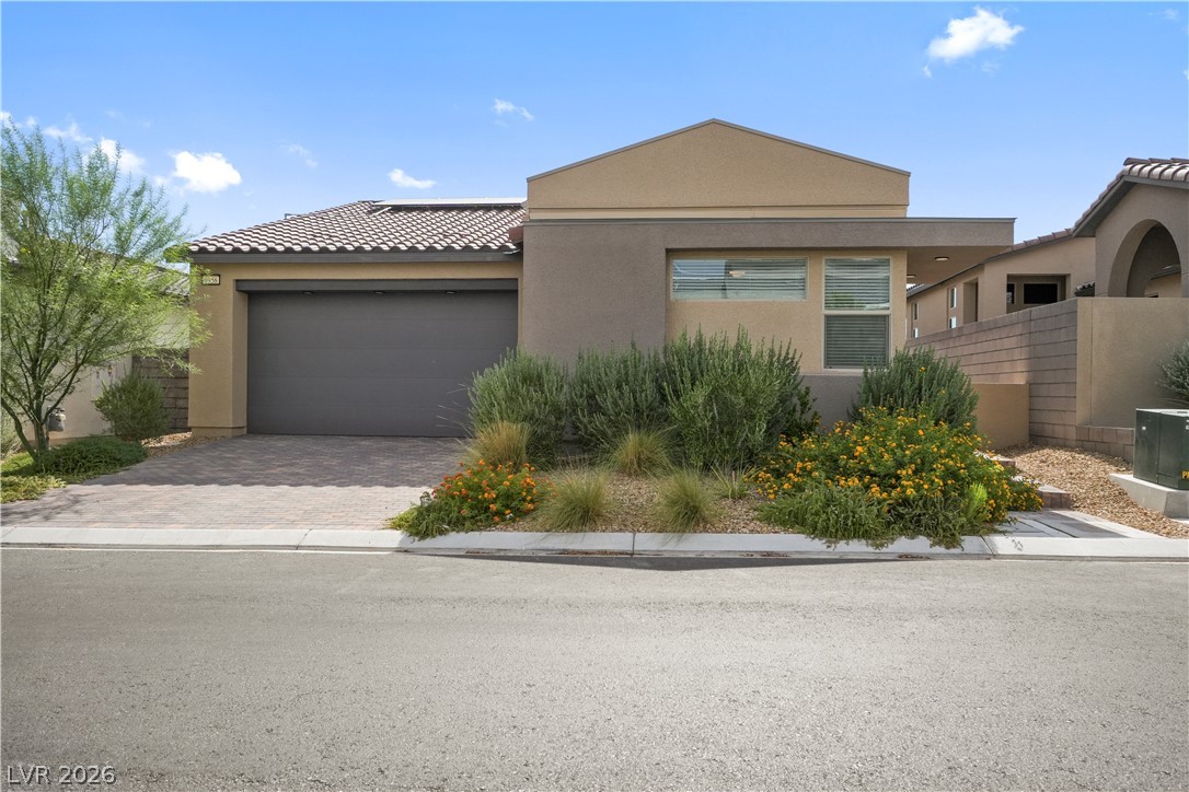 9958 Egan Valley Street Las Vegas NV 89166