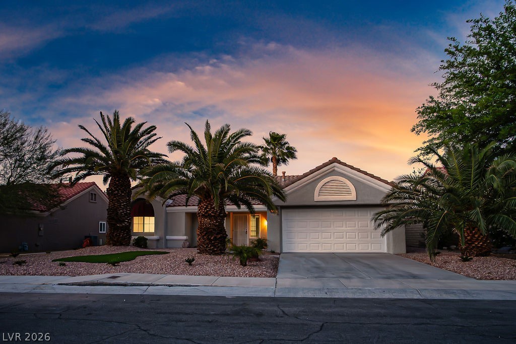 2520 Silverton Drive Las Vegas NV 89134