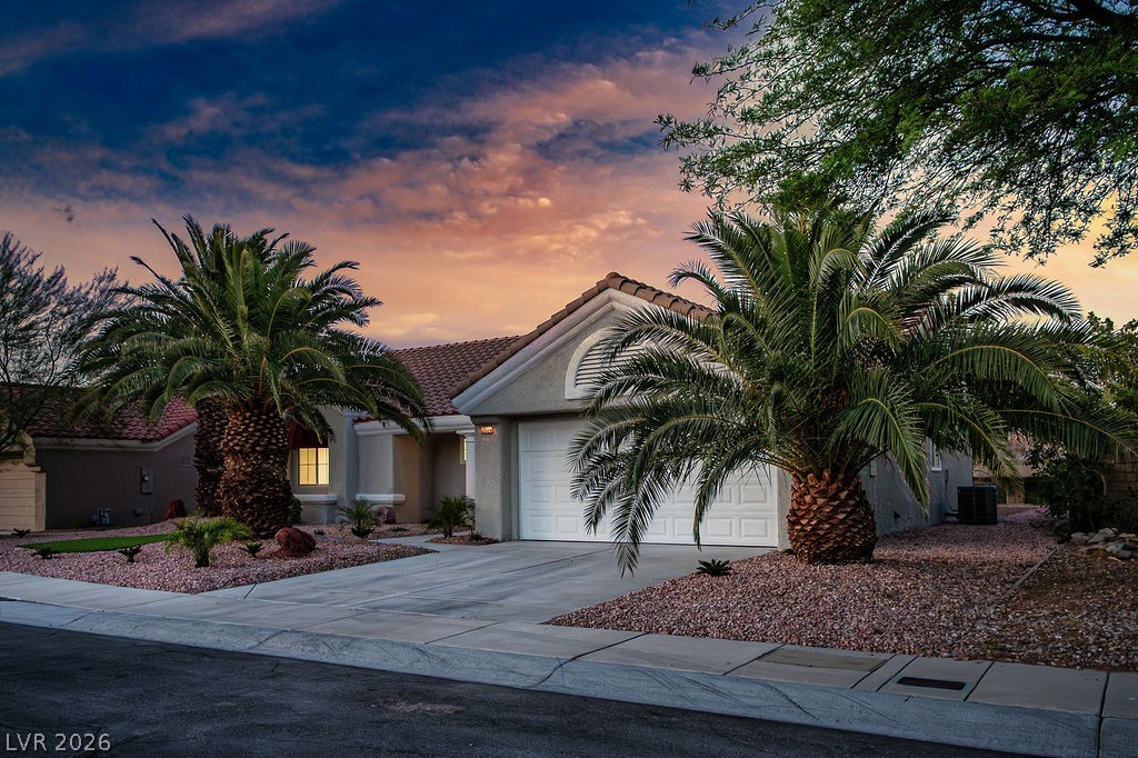 2520 Silverton Drive Las Vegas NV 89134