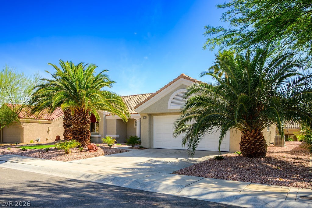 2520 Silverton Drive Las Vegas NV 89134