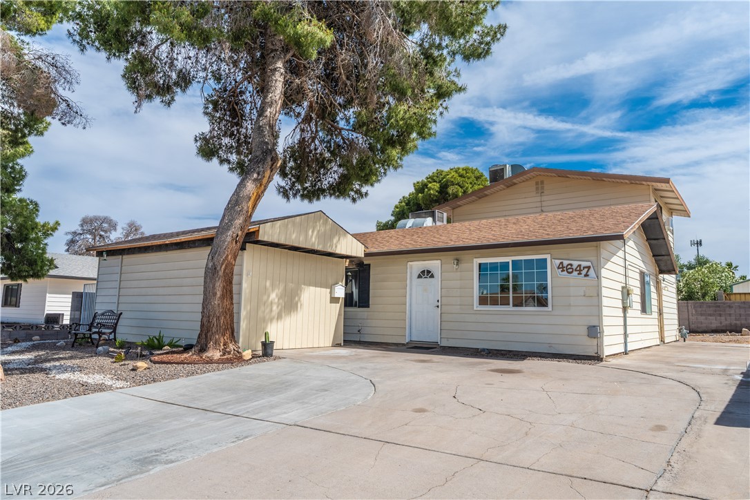 4647 Bennett Drive Las Vegas NV 89121