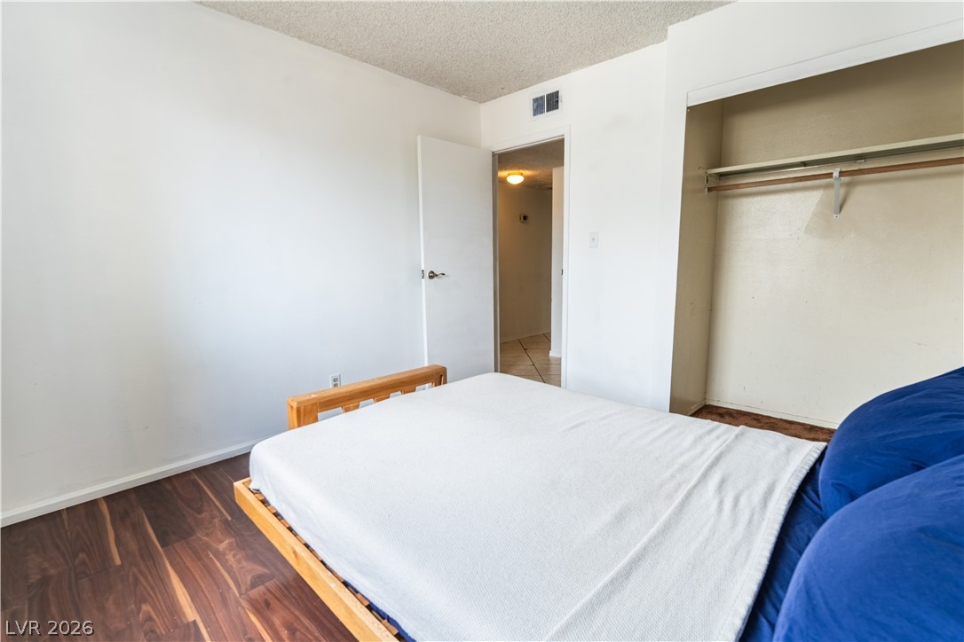 4647 Bennett Drive Las Vegas NV 89121