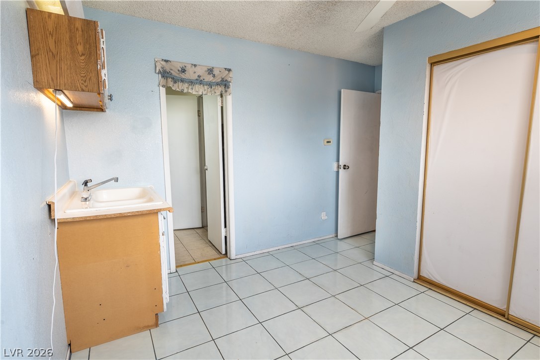 4647 Bennett Drive Las Vegas NV 89121