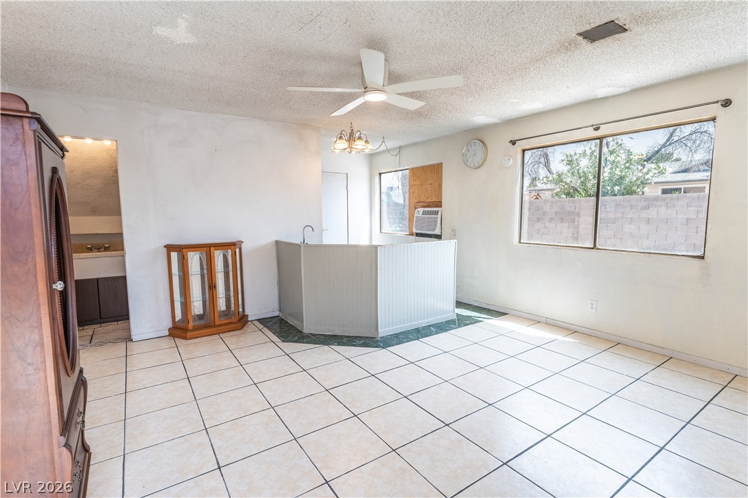 4647 Bennett Drive Las Vegas NV 89121