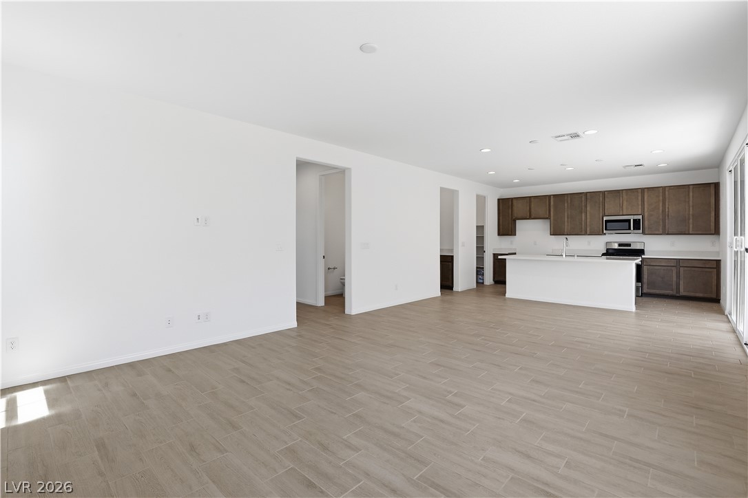 7460 Proctor Street Las Vegas NV 89120