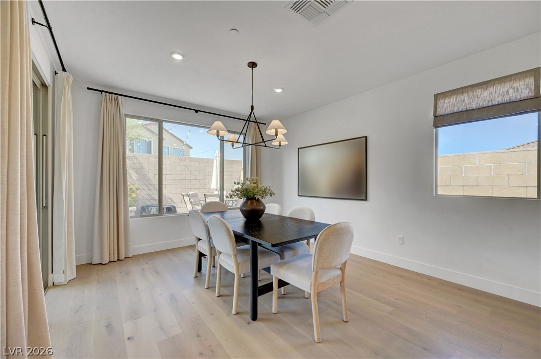 10826 Delparke Valley Avenue Las Vegas NV 89166