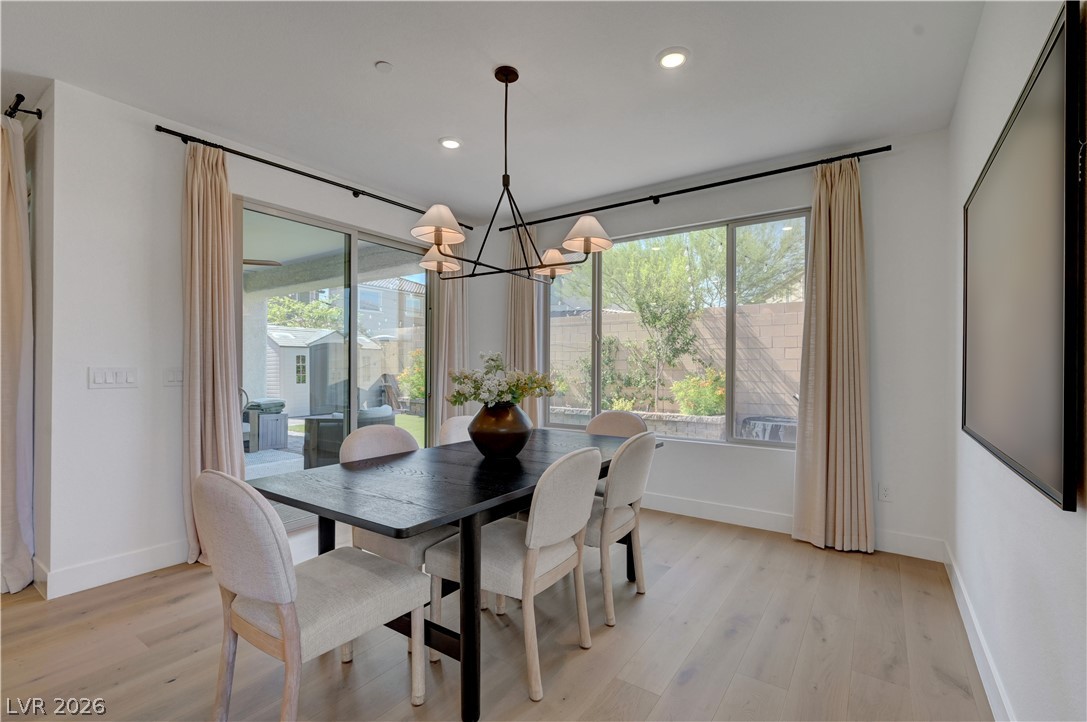 10826 Delparke Valley Avenue Las Vegas NV 89166
