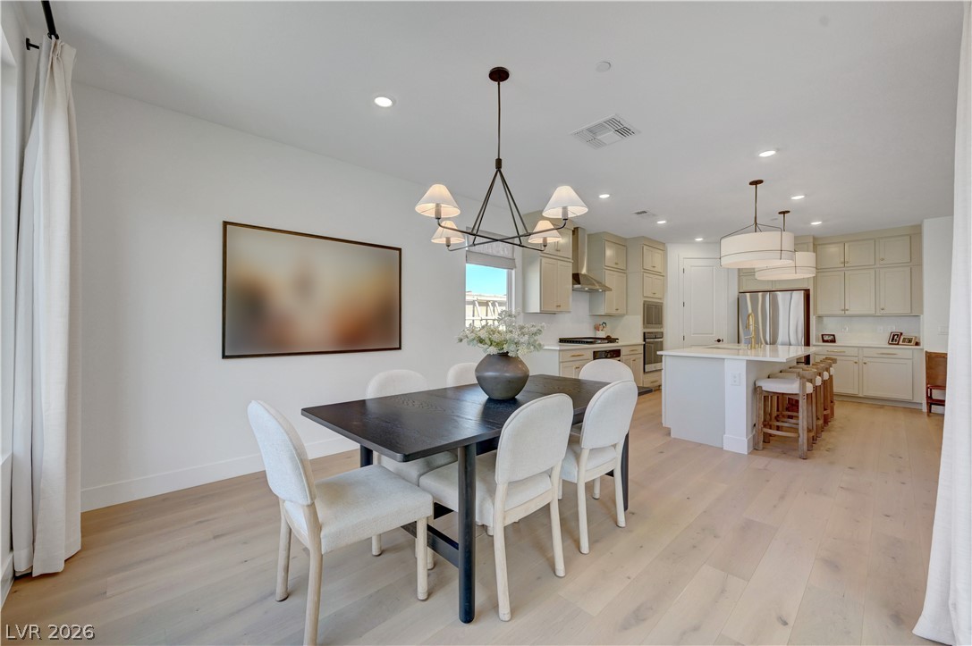 10826 Delparke Valley Avenue Las Vegas NV 89166