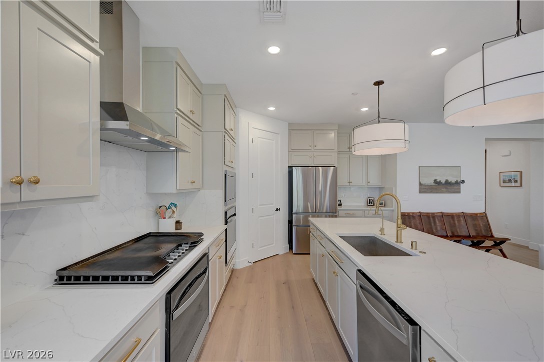 10826 Delparke Valley Avenue Las Vegas NV 89166