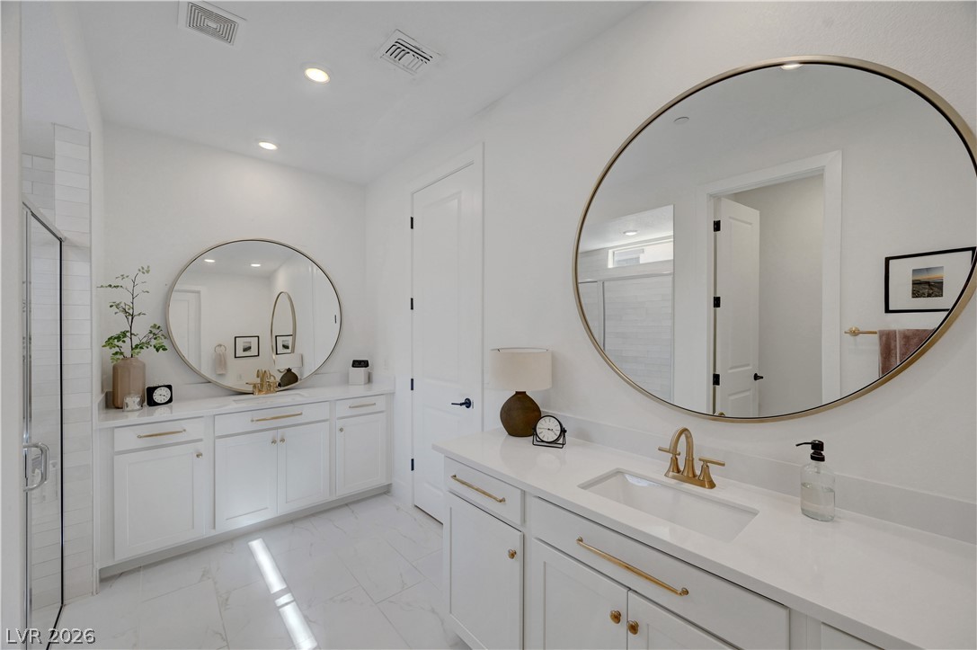 10826 Delparke Valley Avenue Las Vegas NV 89166