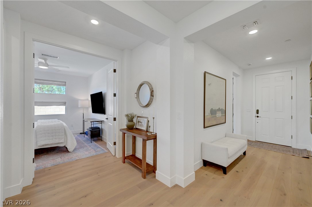 10826 Delparke Valley Avenue Las Vegas NV 89166