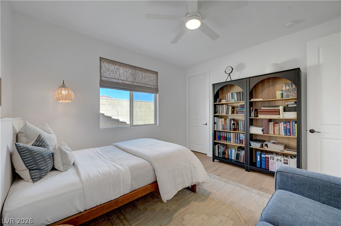 10826 Delparke Valley Avenue Las Vegas NV 89166
