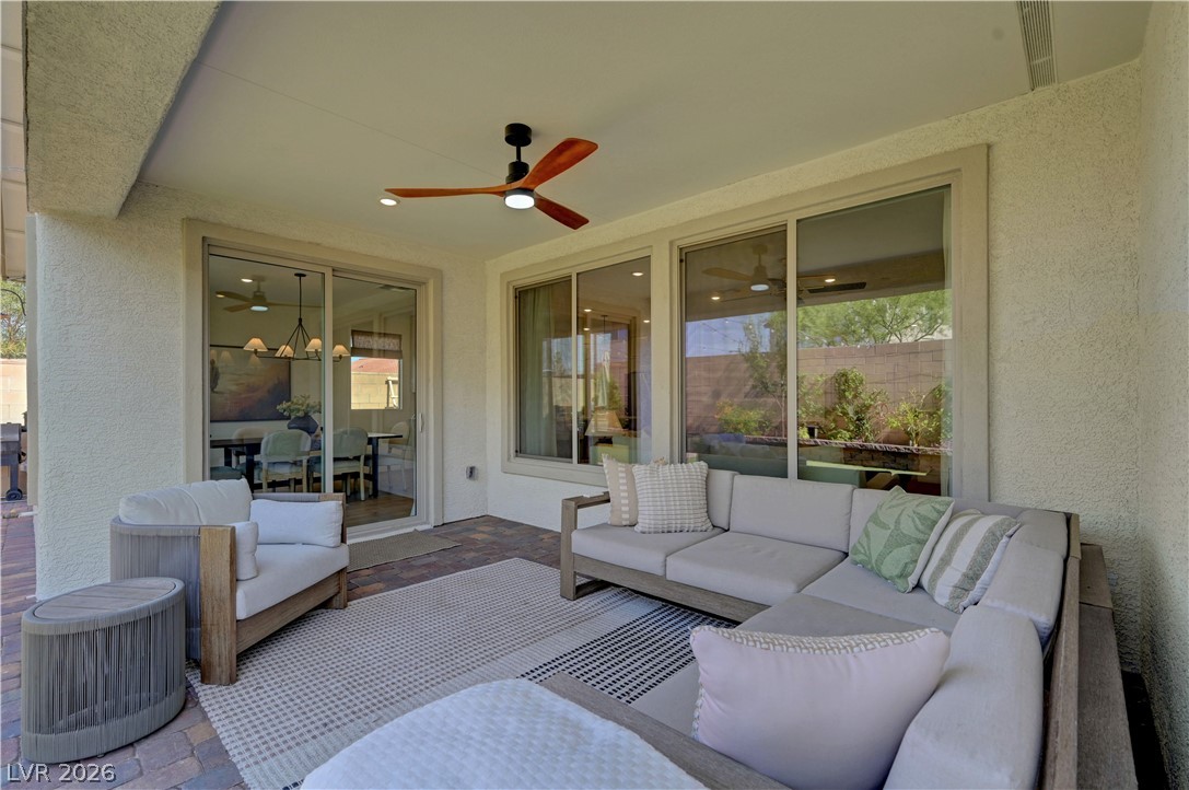 10826 Delparke Valley Avenue Las Vegas NV 89166