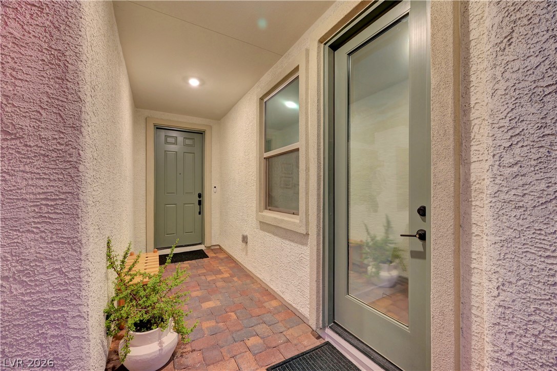 10826 Delparke Valley Avenue Las Vegas NV 89166