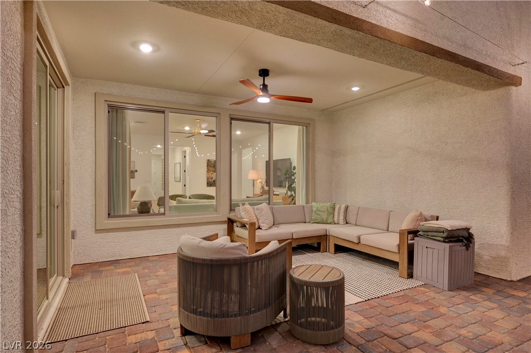 10826 Delparke Valley Avenue Las Vegas NV 89166