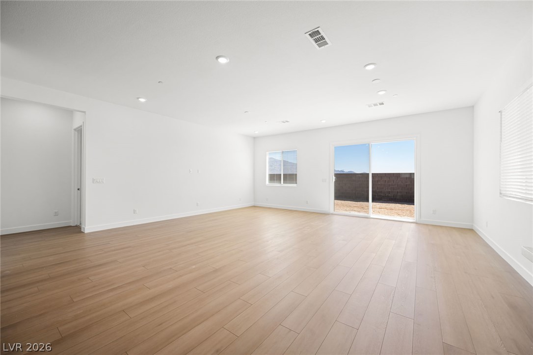 10478 Diana Summit Street Las Vegas NV 89143