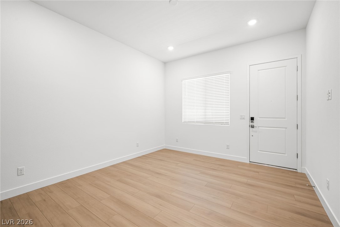 10478 Diana Summit Street Las Vegas NV 89143