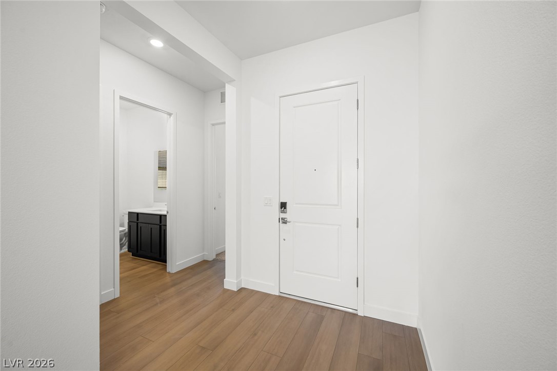 10478 Diana Summit Street Las Vegas NV 89143