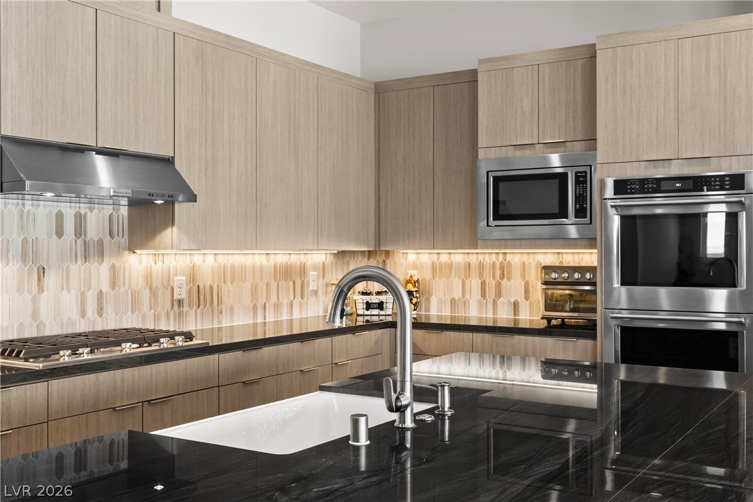 8811 Italian Trotter Court Las Vegas NV 89113