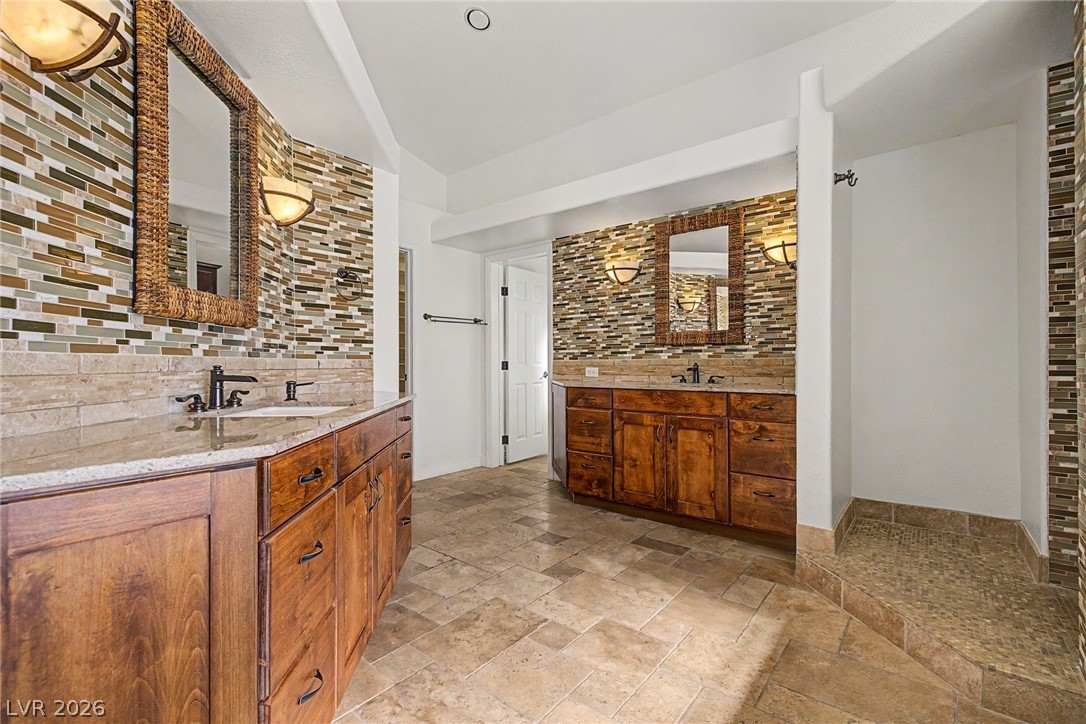 2869 Duneville Street Las Vegas NV 89146