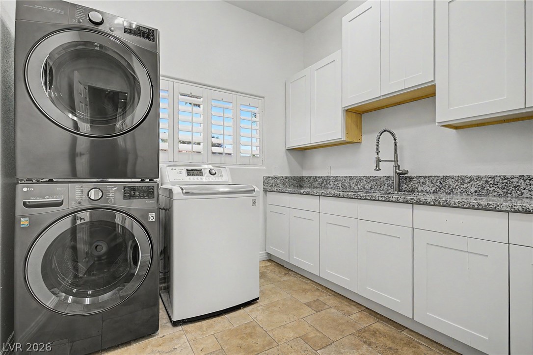 2869 Duneville Street Las Vegas NV 89146