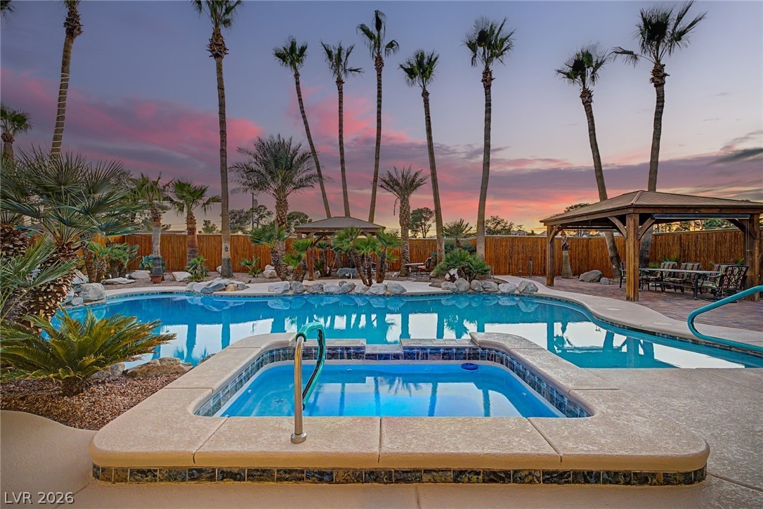 2869 Duneville Street Las Vegas NV 89146