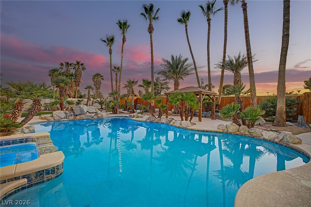 2869 Duneville Street Las Vegas NV 89146