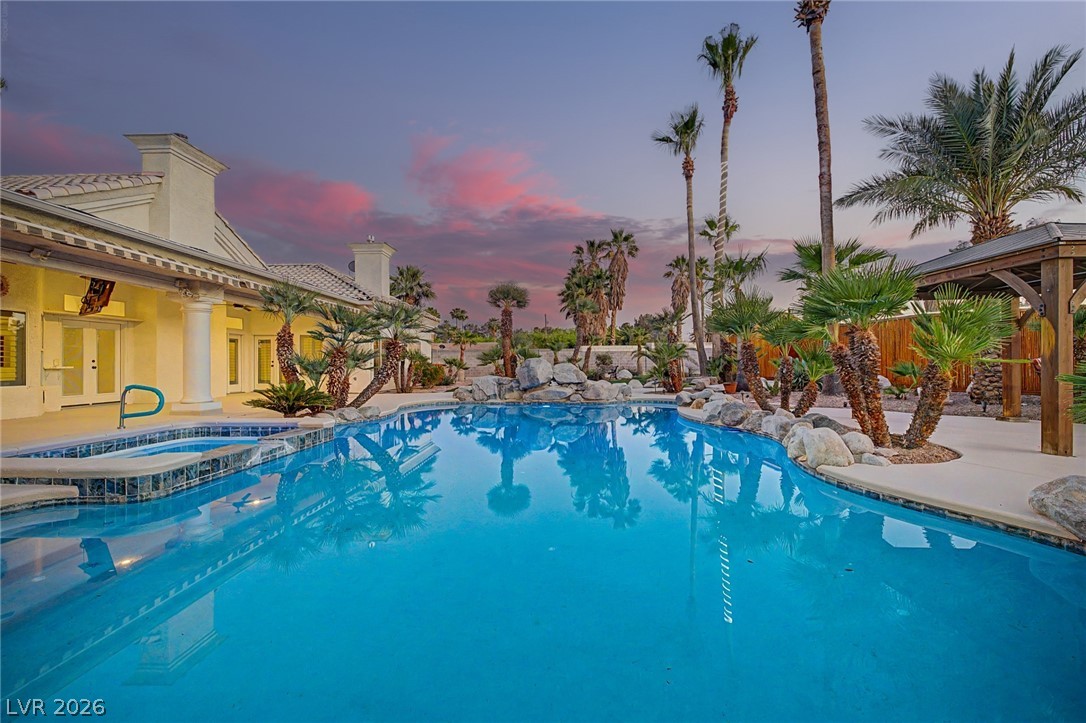 2869 Duneville Street Las Vegas NV 89146