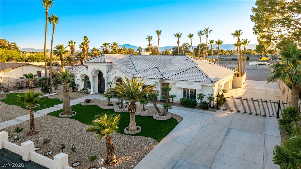 2869 Duneville Street Las Vegas NV 89146