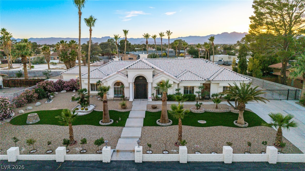 2869 Duneville Street Las Vegas NV 89146