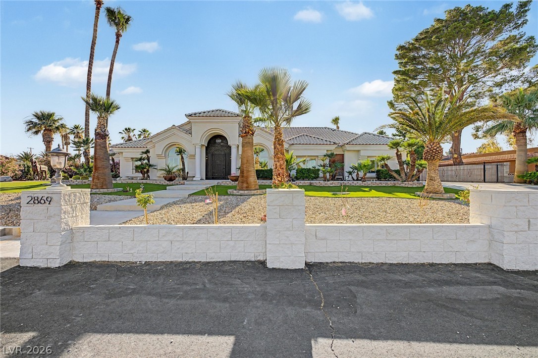 2869 Duneville Street Las Vegas NV 89146
