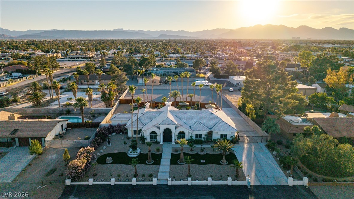 2869 Duneville Street Las Vegas NV 89146