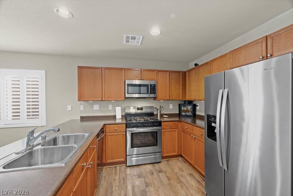 9132 Alluring Avenue Las Vegas NV 89149