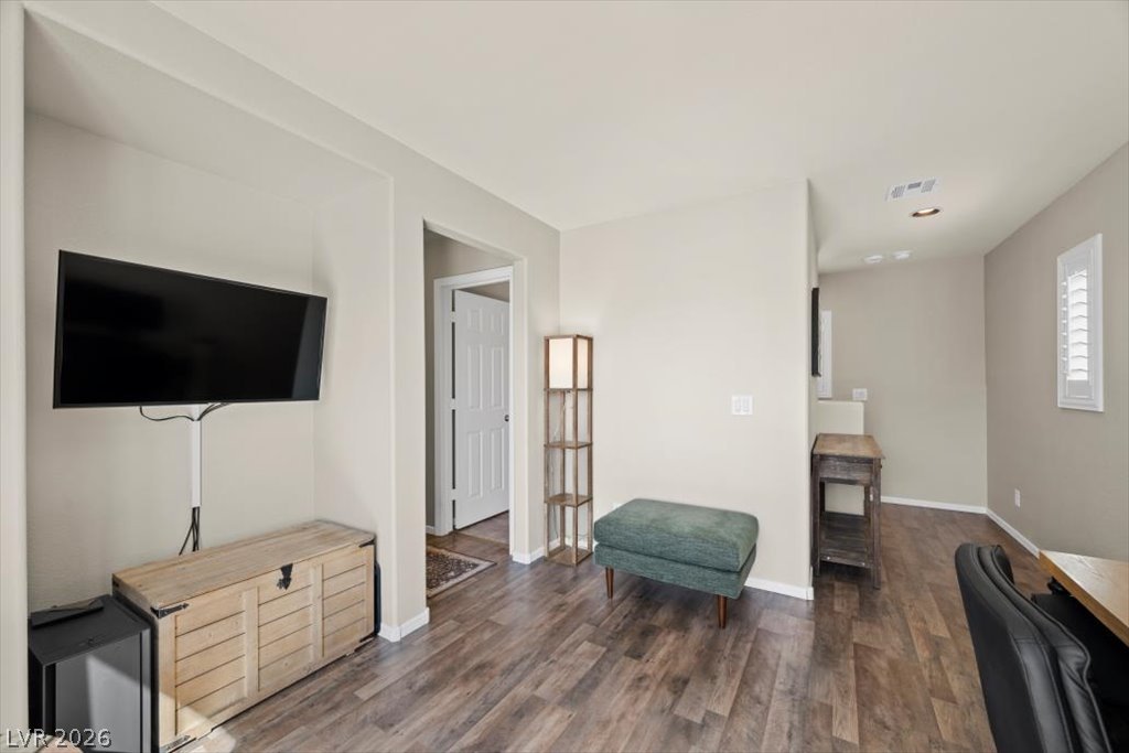 9132 Alluring Avenue Las Vegas NV 89149