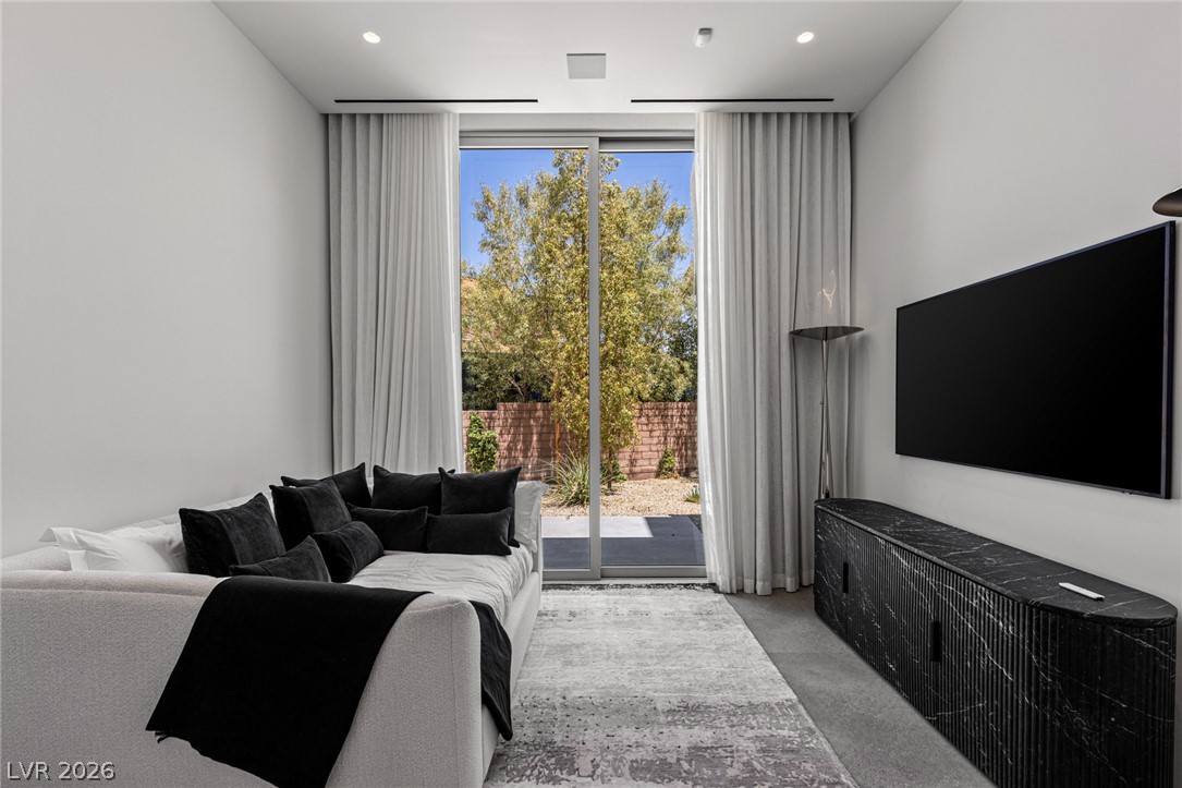14 Magic Stone Lane Las Vegas NV 89135