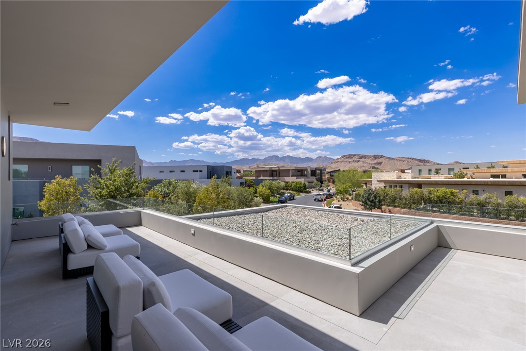 14 Magic Stone Lane Las Vegas NV 89135